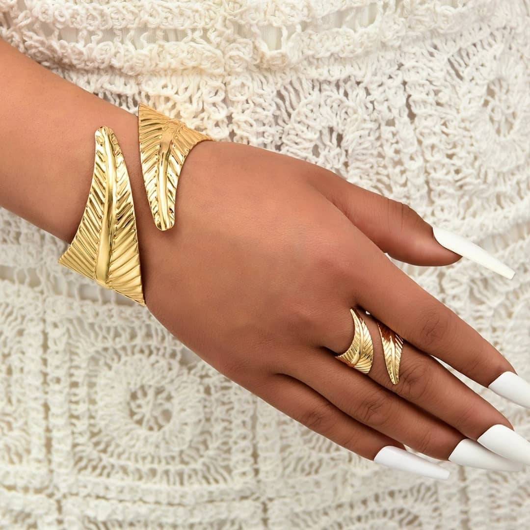 BIJOUX FOR WOMEN